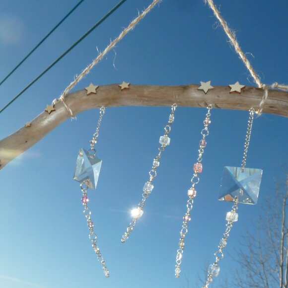 Suncatcher M Treated driftwood, cut glass pieces and Swarovski crystals - Picture 2 of 2